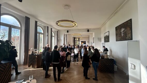 Photo de l'évènement dédié aux établissements partenaires d'Econocom au château de Longchamp